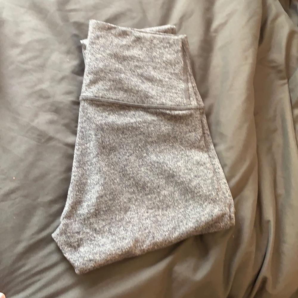 Lululemon wunder unders
